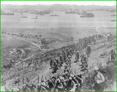 Débarquement des troupes françaises dur l'île de Lemnos