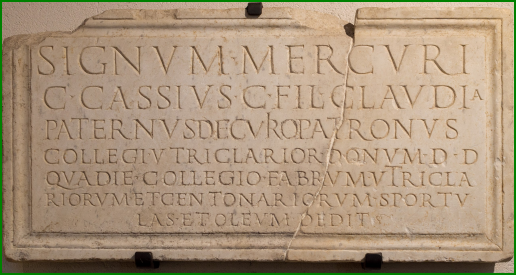 Les premiers alphabets