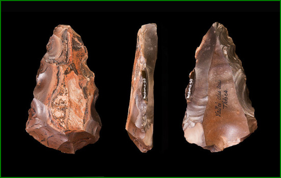 Les outils en pierres taillées du paléolithique