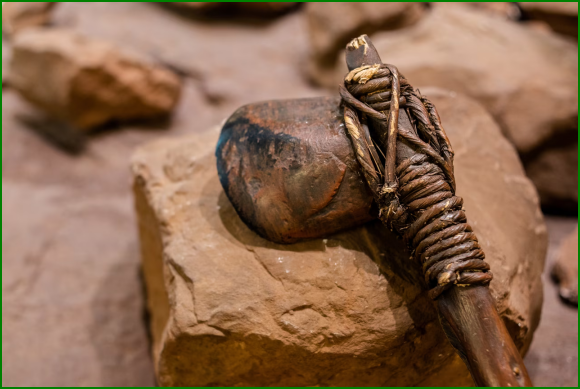 Les outils en pierres polies du néolithique